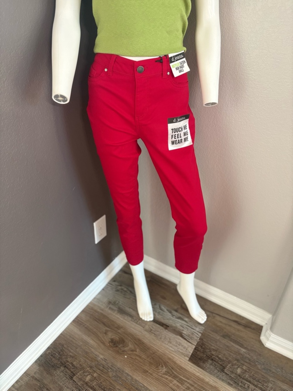 d. jeans Red High-Rise Cropped Slim Jeans